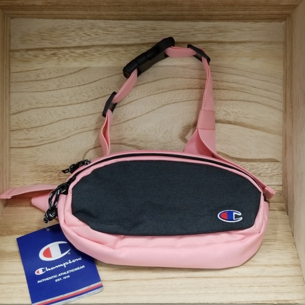 Champion  womans fanny pack